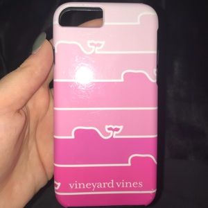 *used* vineyard vines iPhone 8 case